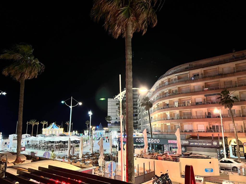 Appartement Vue Mer Parking Prive Place Med Canet-en-Roussillon Dış mekan fotoğraf